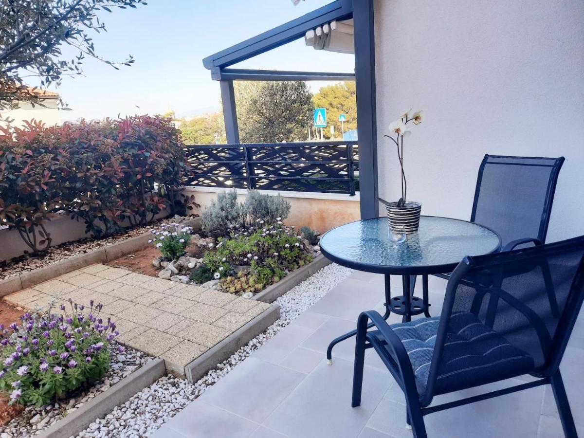 Apartman Madonnina Cres Extérieur photo