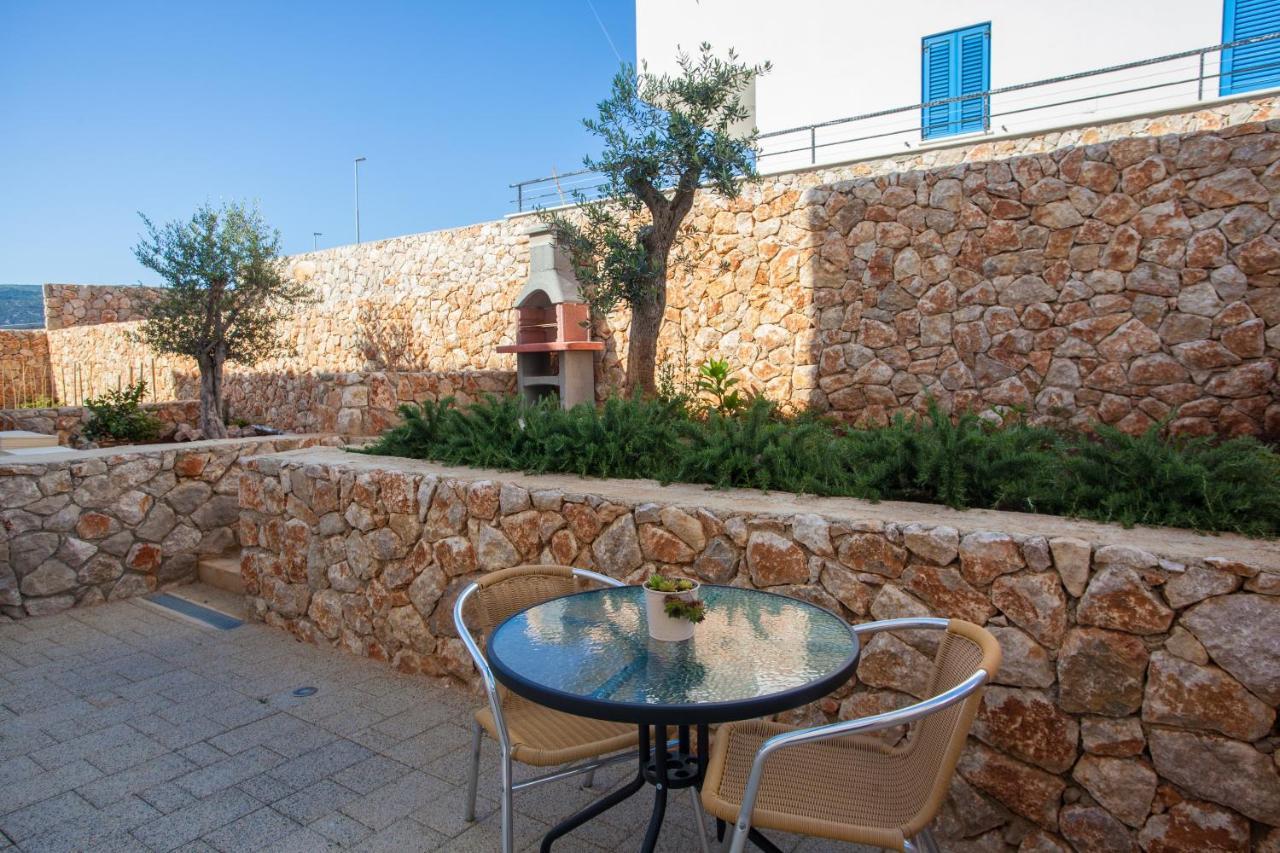 Apartman Madonnina Cres Extérieur photo