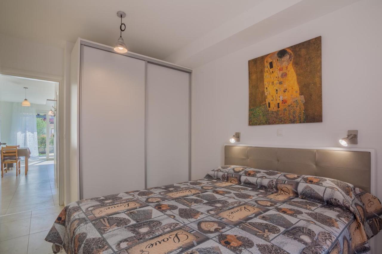 Apartman Madonnina Cres Extérieur photo